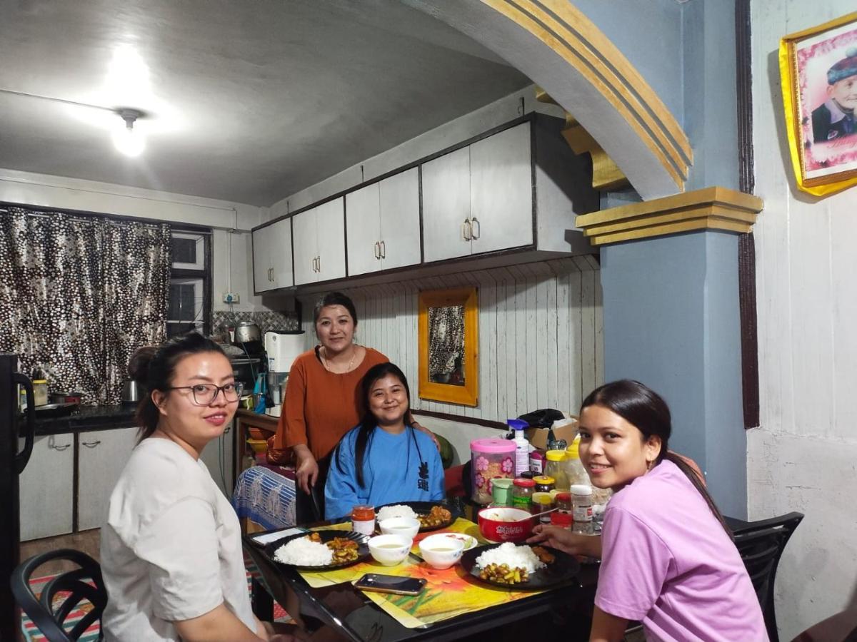 Dukeraj Homestay Darjeeling  Exteriör bild